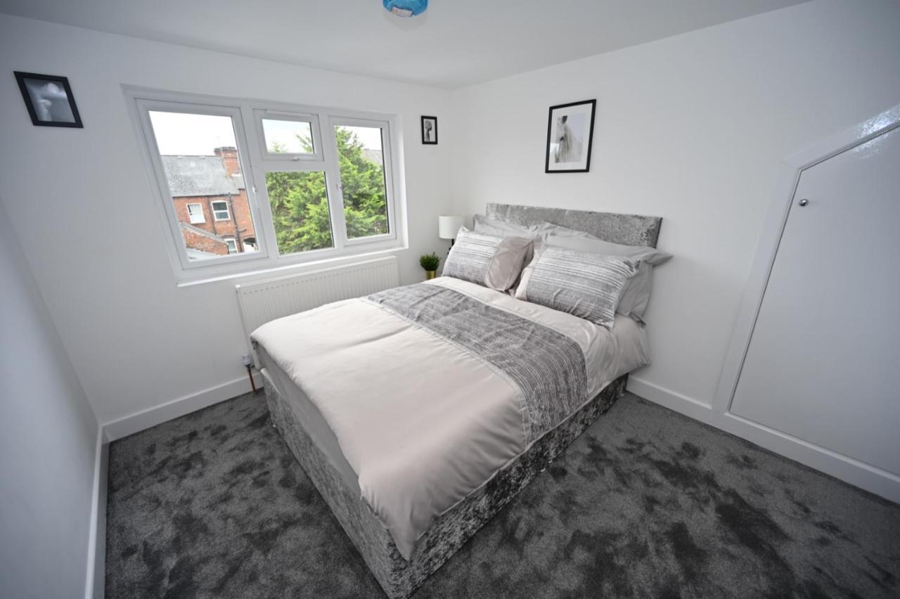 Kunda House Galton Bridge Otel Birmingham Dış mekan fotoğraf