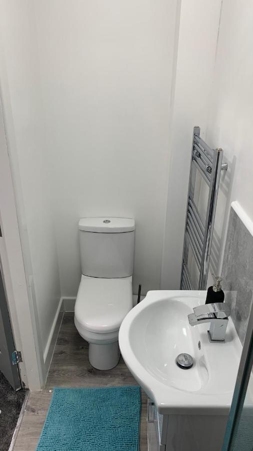 Kunda House Galton Bridge Otel Birmingham Dış mekan fotoğraf