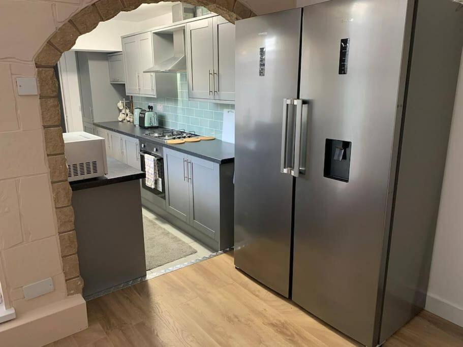 Kunda House Galton Bridge Otel Birmingham Dış mekan fotoğraf